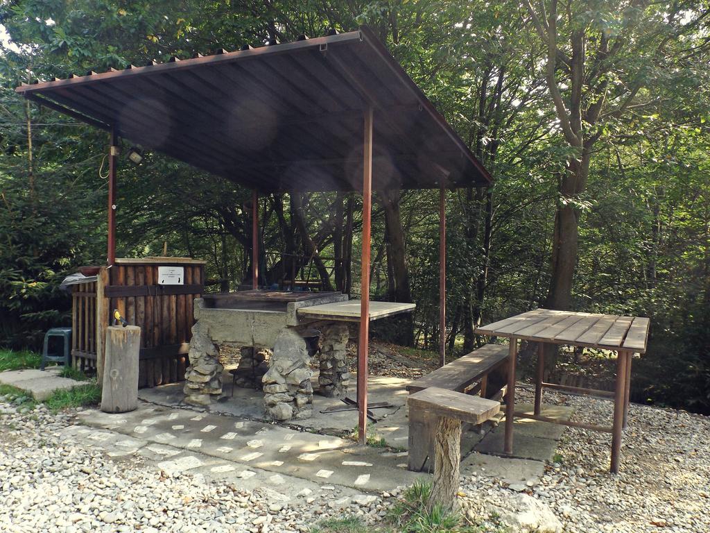 ホテル Cabana La Noi Rîşnov エクステリア 写真