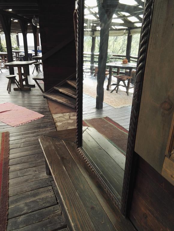 ホテル Cabana La Noi Rîşnov エクステリア 写真